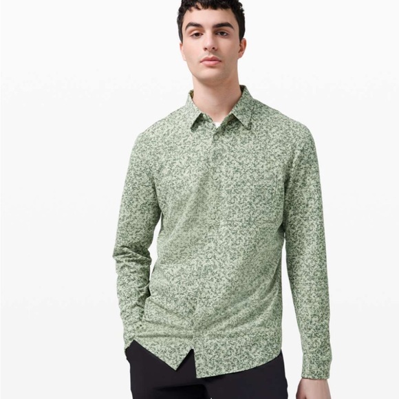 Lululemon Commision Long Sleeve Shirt in Green Fern / Smoked Spruce - Picture 7 of 15